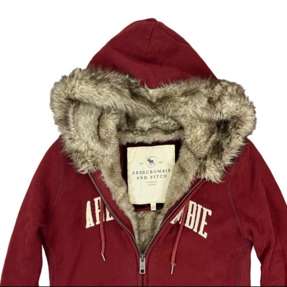 Brand new Large womens hoodie. Abercrombie and Fitch with faux fur